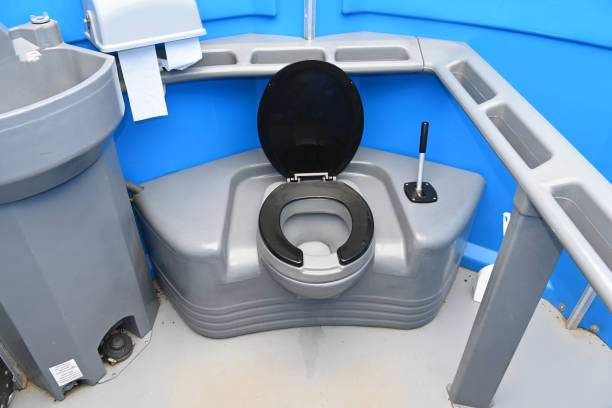 Best Portable restroom trailer rental  in Demopolis, AL